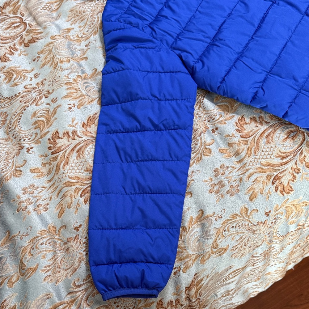 BNWT GAP Kids Vibrant Blue Puffer Jacket with Hood - Picture 10 of 12